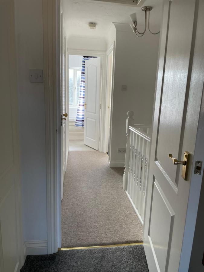 Beautiful Town House With Private Garden And Patio Canford Magna Exterior foto